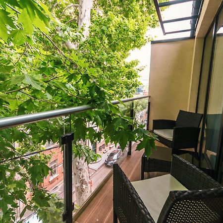 Hotel Adora Tbilisi Buitenkant foto