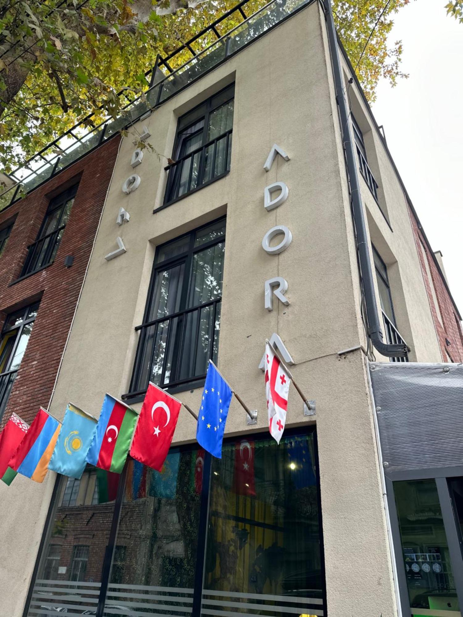 Hotel Adora Tbilisi Buitenkant foto